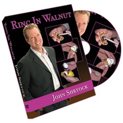 Ring In Walnut -by John Shryock - Anel Emprestado na Noz